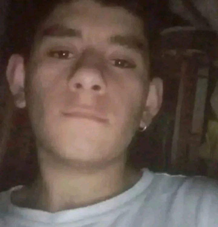 Julian00yt7's Offline XXX Chat