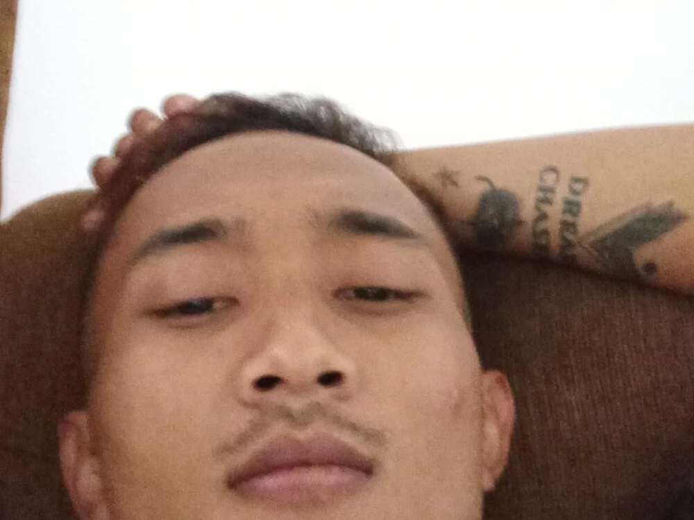 Tetekfuc Offline XXX-chat