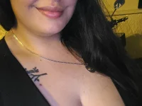 bigboobs_caro's Offline Chat Room