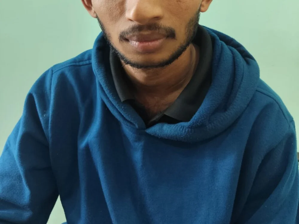 smart_boy_telugun Offline XXX chat