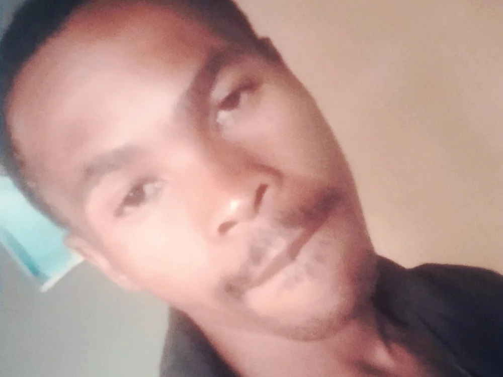 johnraahmbo offline chatrum