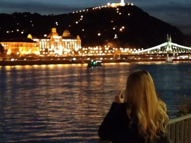 Cyber-Princess Offline XXX-Chat