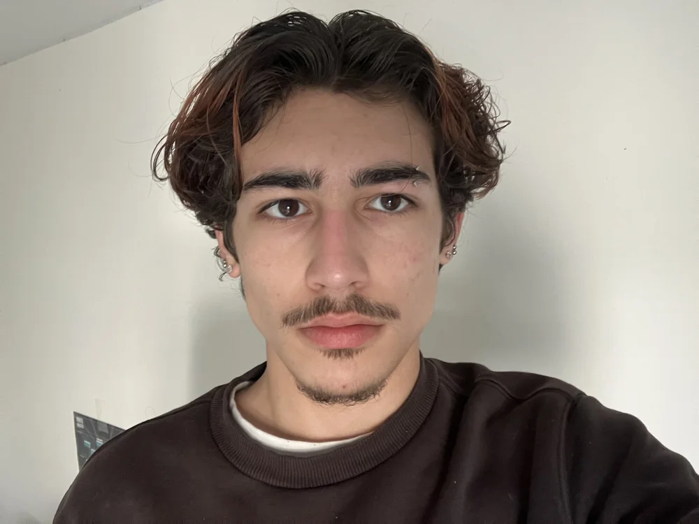 antho__jh Offline XXX-Chat