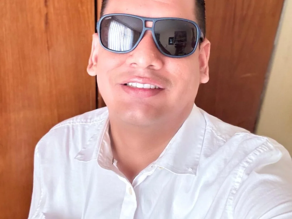 andredi92 offline XXX-chatje