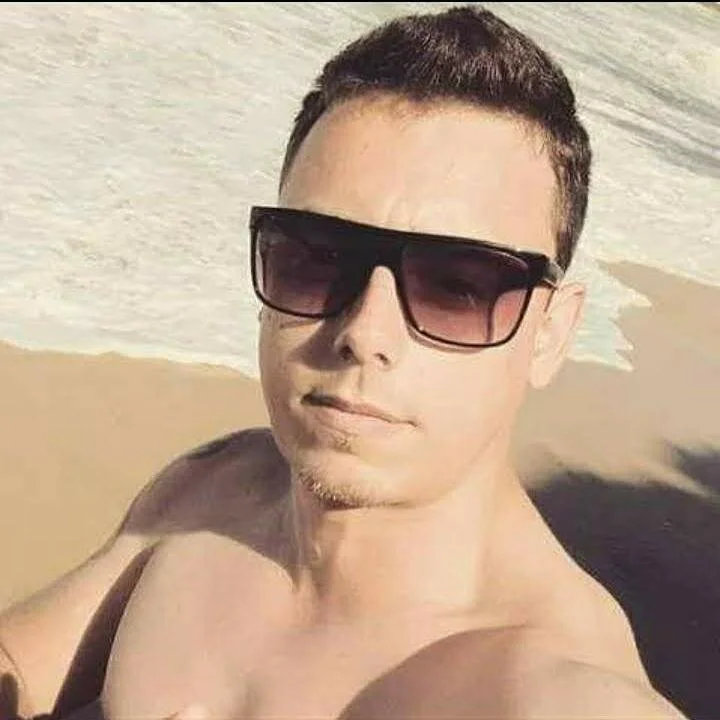 Arthur_Saf_34: офлайн-секс-чат