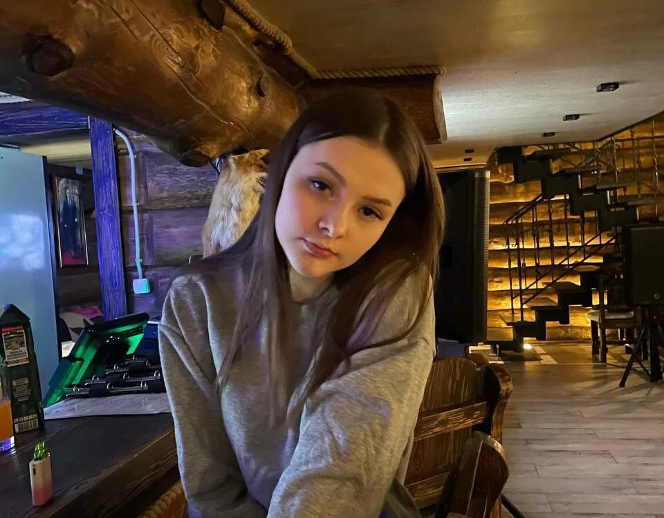 Aphroditegb's Offline Chat Room