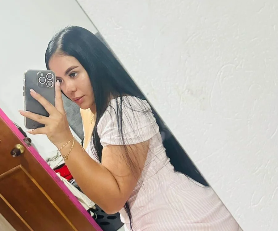 nati06_s Obrolan XXX Offline