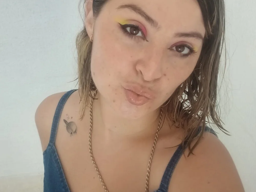 Saturnorubio_ cam model