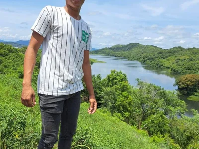 Profile of Leondardo
