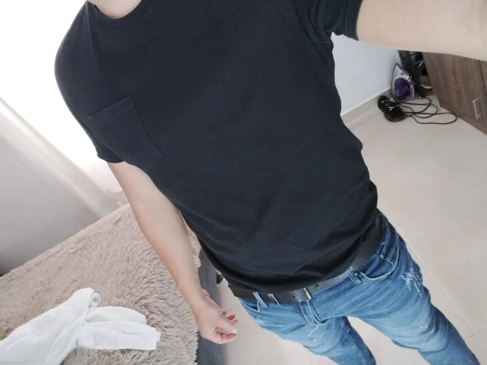 Офлайн-чат XXX Jhony18boy