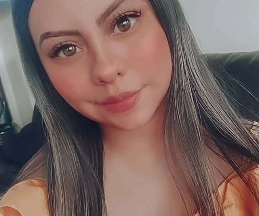 katy_2a's Offline Chat Room