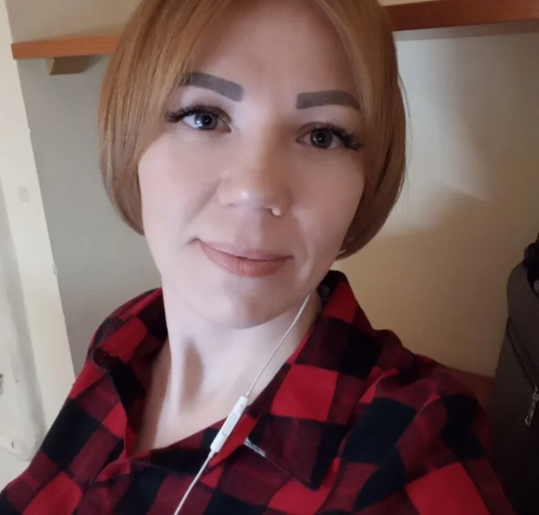 LeraOFresh's Offline Chat Room