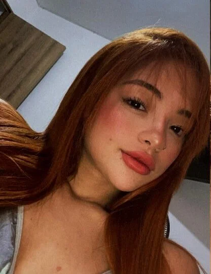 ASHLEY_AND_ASH Adlı Modelin Çevrimdışı XXX Sohbeti