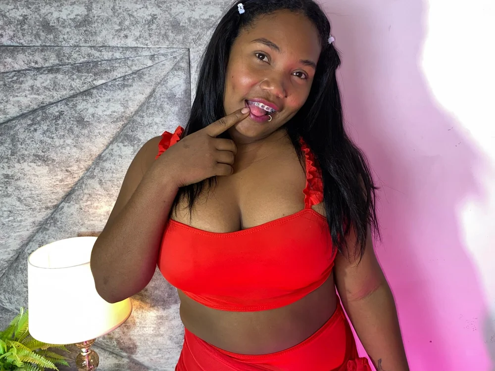 katiuska_wom's Offline Chat Room