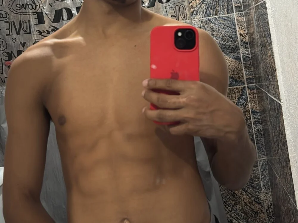 RUANDOTADO23 Chat XXX Ngoại tuyến