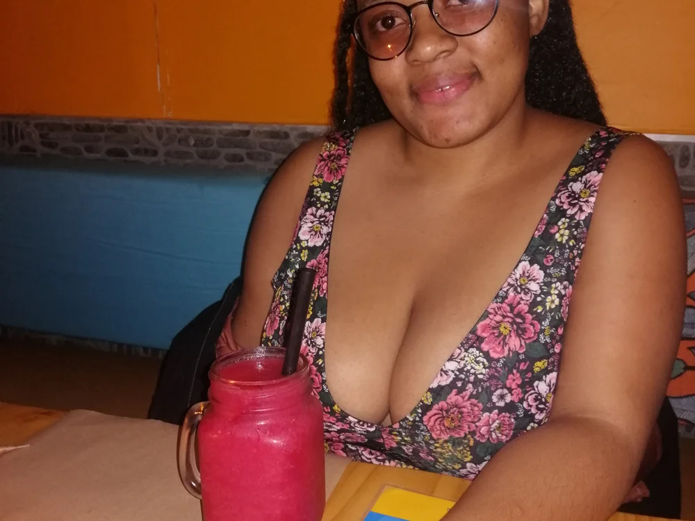 HoneyDrip__ Obrolan XXX Offline