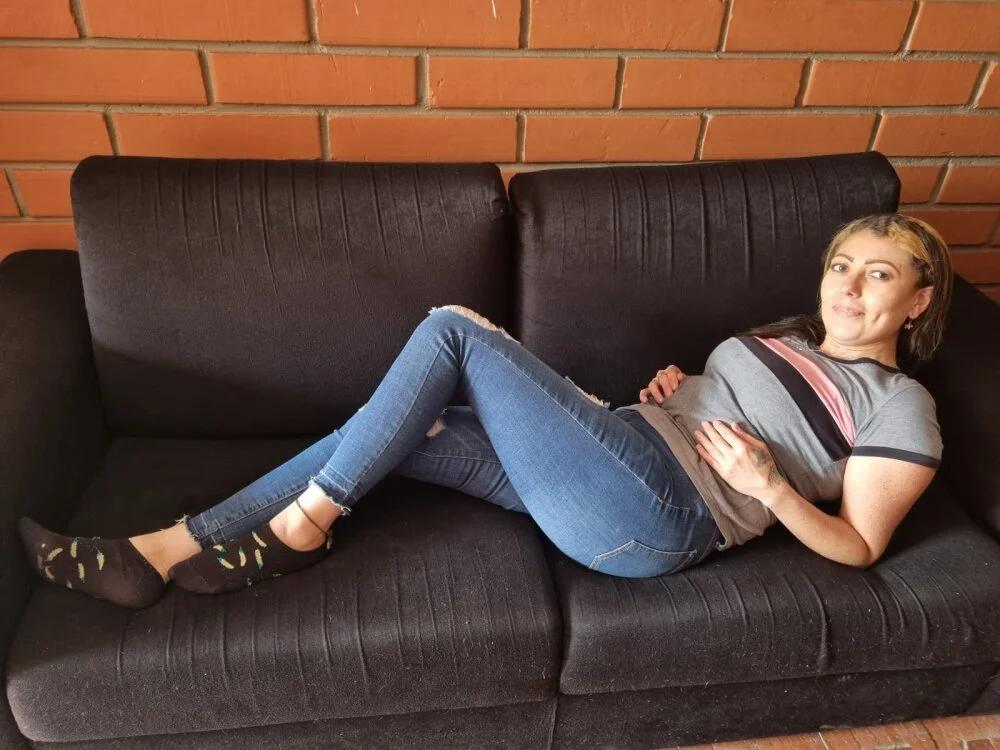 دردشة elizabeth_clint الجنسية دون اتصال