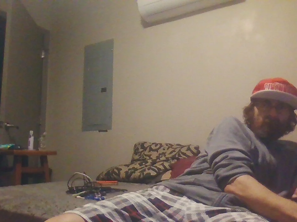 Bottomslut4tops84 Offline XXX-Chat