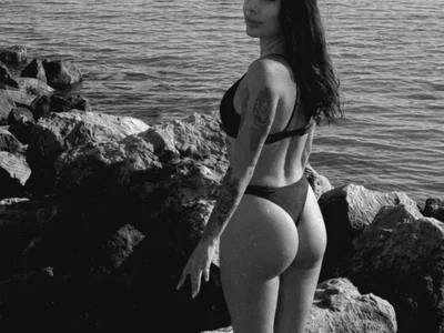 Bella_R0se - Girl 