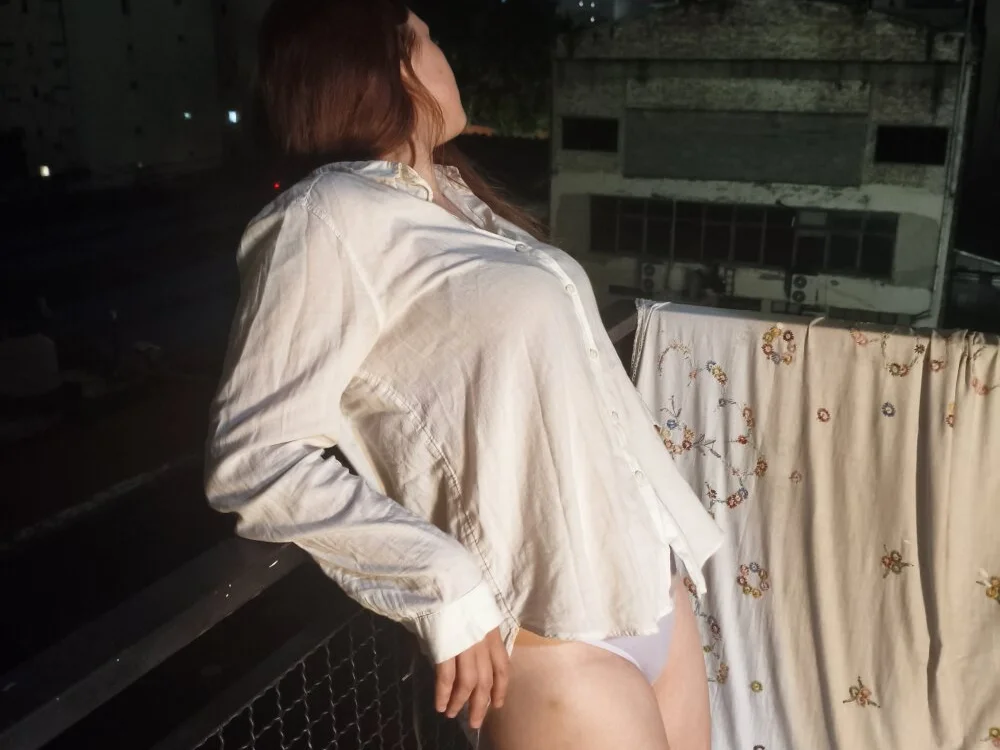 RosaLowLight Offline XXX-chat