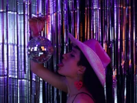 indira_k 现场XXX聊天