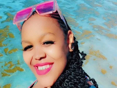 CurvyAurora - Girl 