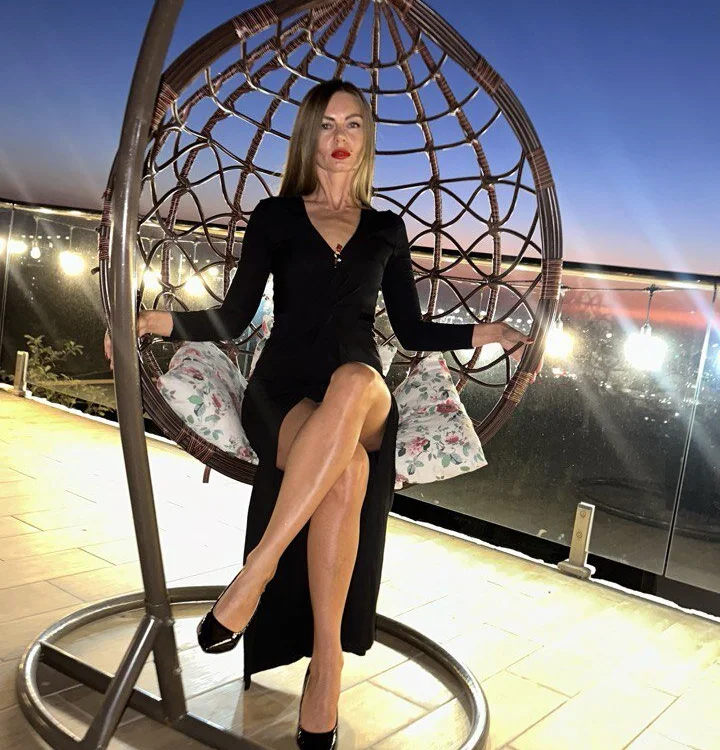 Zhaymira Chat XXX offline