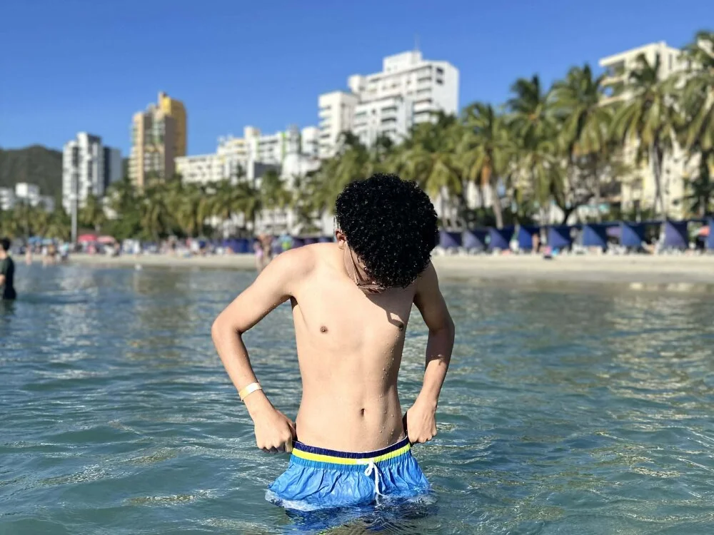 Legsther Offline XXX Chat