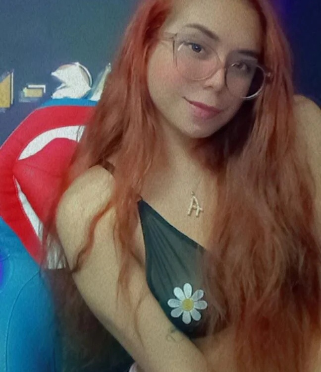 Nerd_rousse's Offline Chat Room