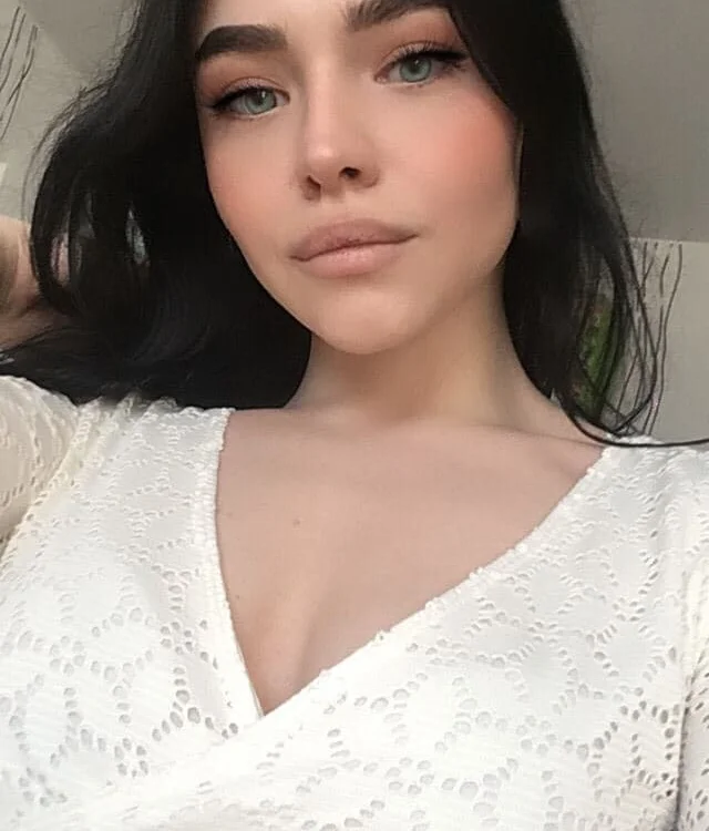 NataliJohns' Offline Chat Room