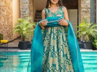 Ayesha_khan2