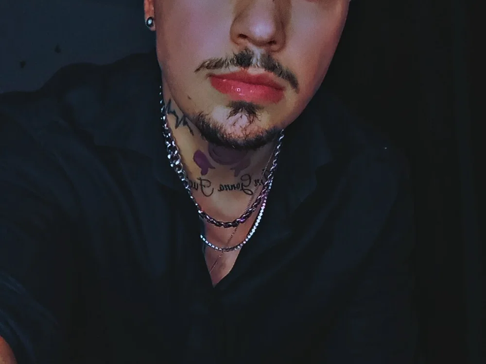 luizz699 Offline XXX Chat