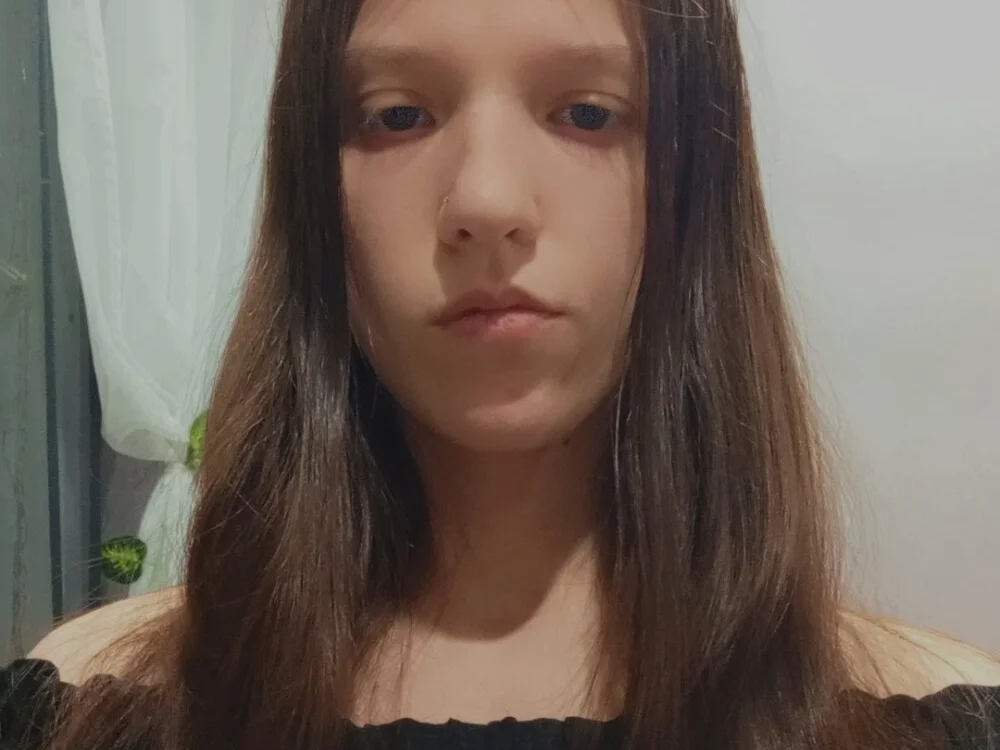 Offline XXX chat JadeKertis