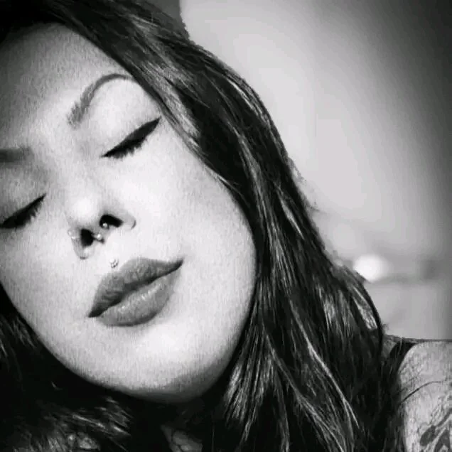 Amamaciitta69's Offline XXX Chat