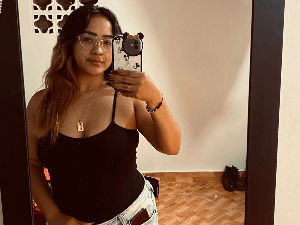 Chatroom XXX hors ligne de Aitana-x