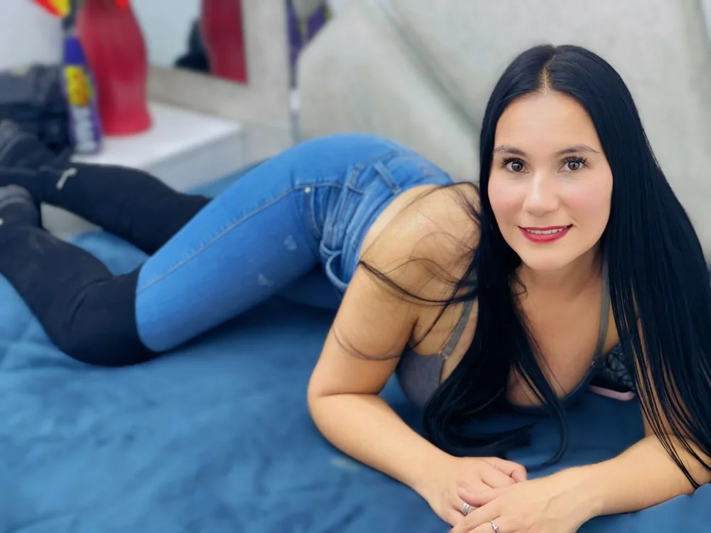 Cindy_loove's Offline XXX Chat
