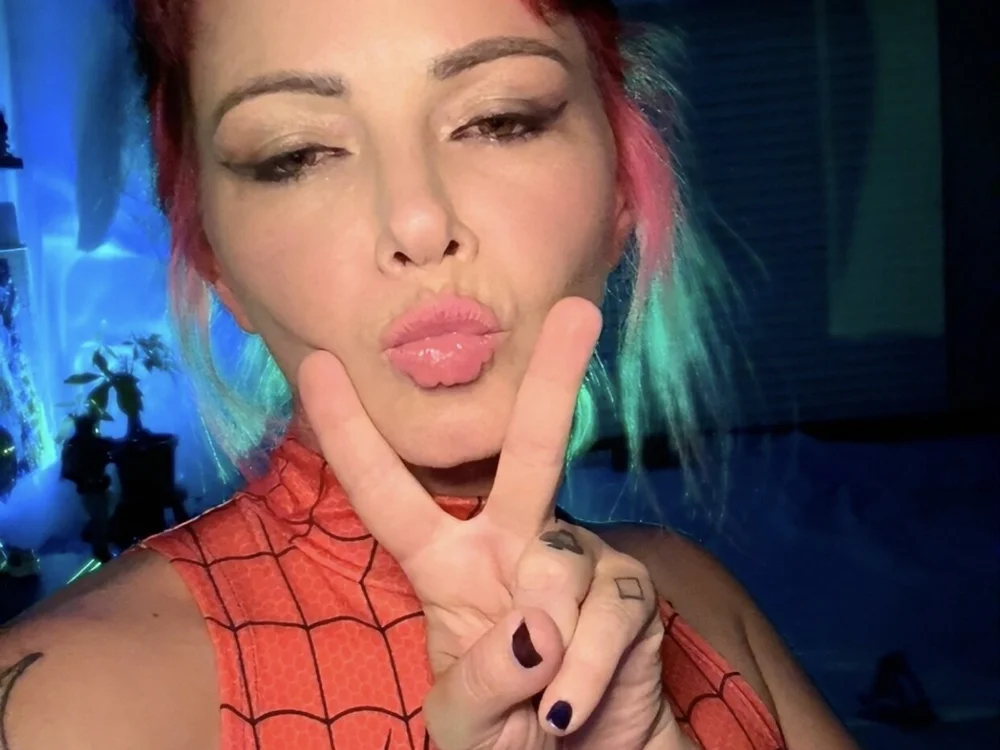 Chat XXX offline de MarlaFknSinger