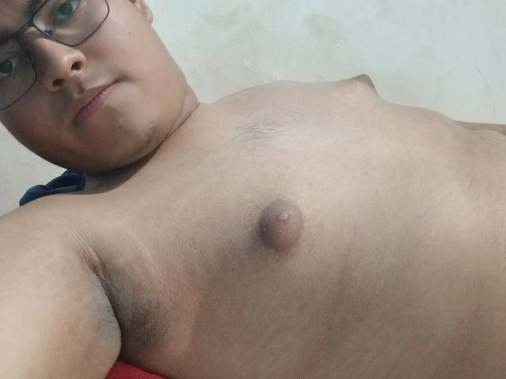 Chatroom XXX hors ligne de danyboyfat