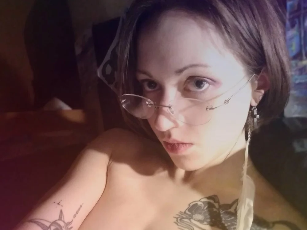 DebbieHant offline chatrum