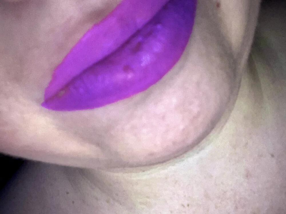 Chat +18 off-line de Sarahtjeuh_