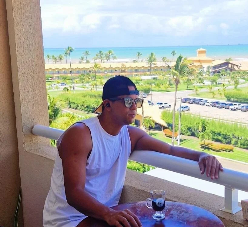 Douglasreis10 Offline XXX-chat