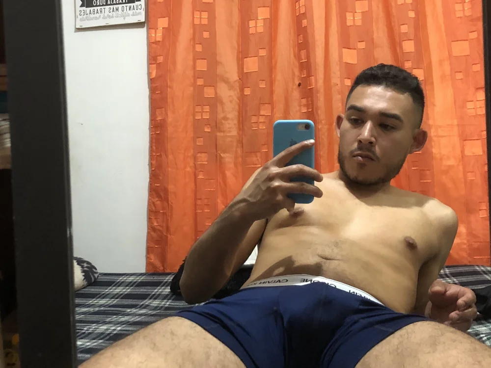 rodneycolt's Offline XXX Chat