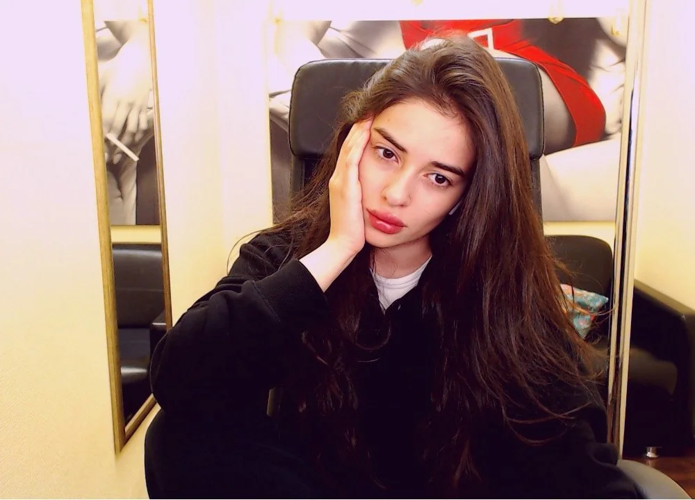 JasmineKaium's Offline XXX Chat