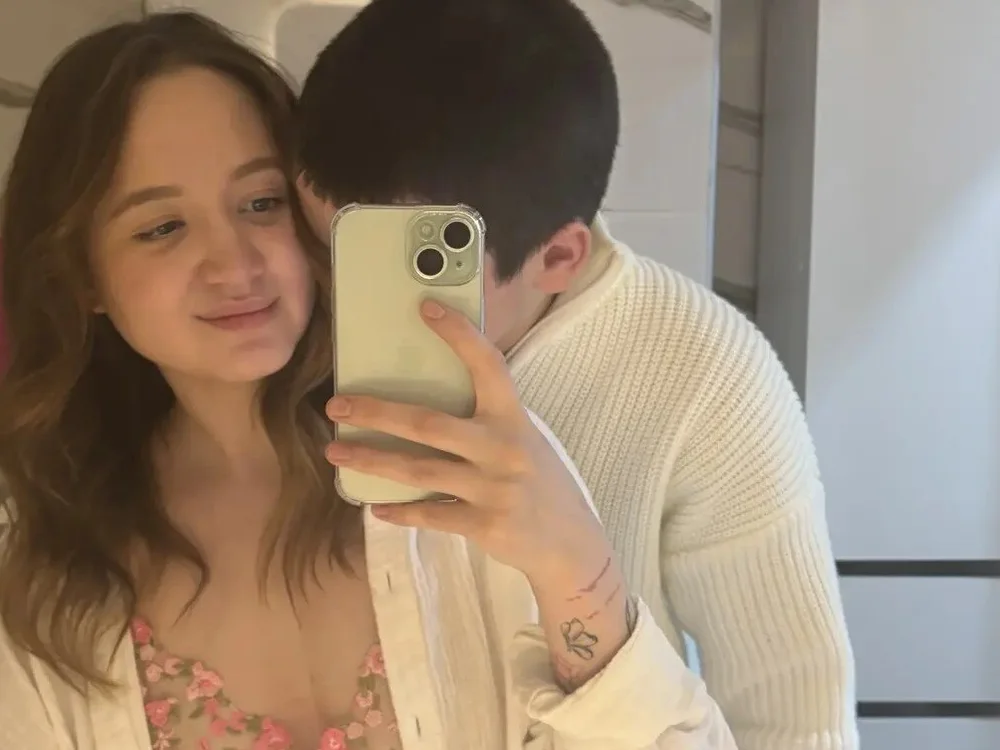Offline XXX chat modela dream_reaper