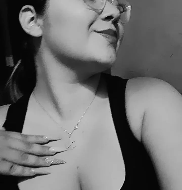 Nicky_Sweet1's Offline XXX Chat