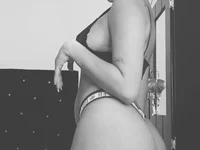submissive_whore_XX's Offline XXX Chat