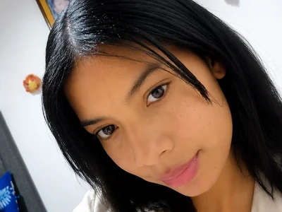 Lilii_1 Female Cheapestprivatesebony Online Webcam Striptease