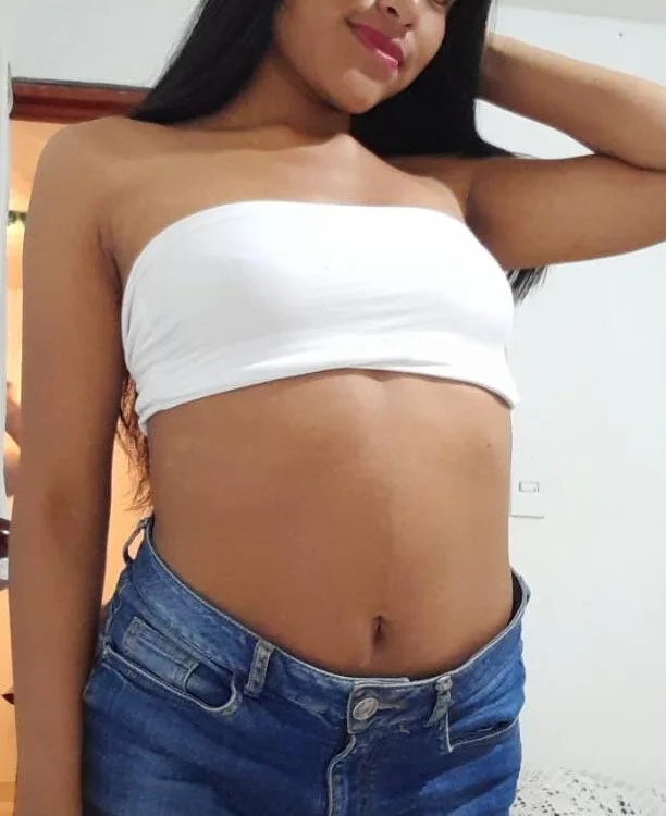 Fernanda_Esmeralda's Offline XXX Chat