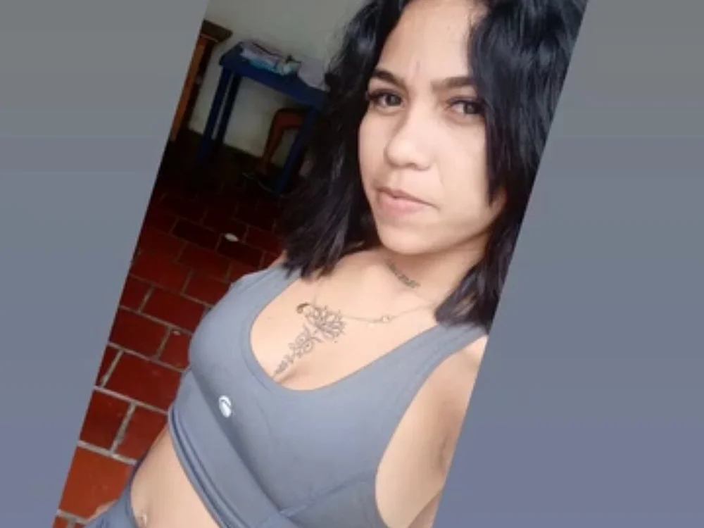 sexy_very_room's Offline XXX Chat