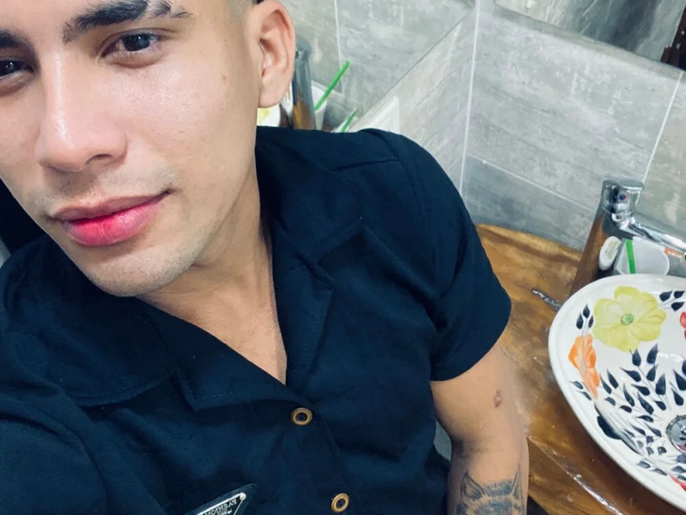 Chat XXX offline de Franco_ferrer